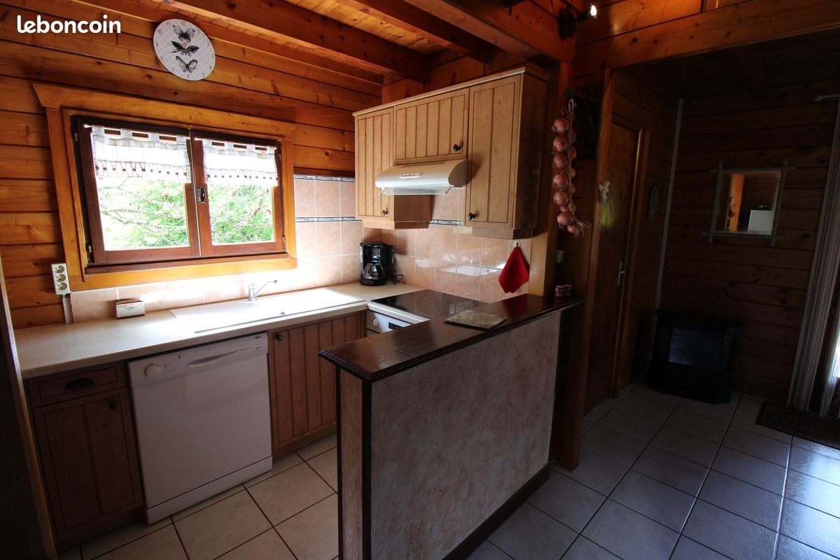 Barésia-Sur- L'Ain (39 Jura) location chalet du Gringalet 6/8 Pers (image 4)
