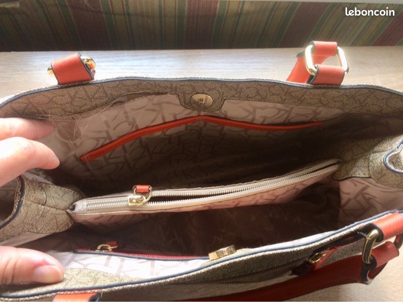 Sac à main calvin Klein (image 2)