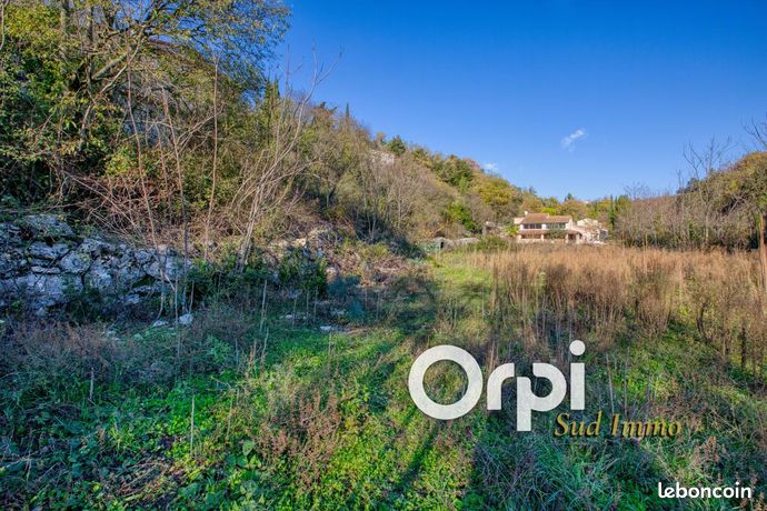 Terrain 2 970 m² Alissas