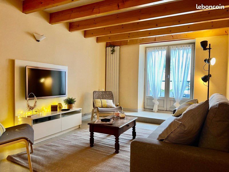 Maison 7 pièces 200 m² · à Saint-Chély-d'Apcher · 200 m² · 193 000 €