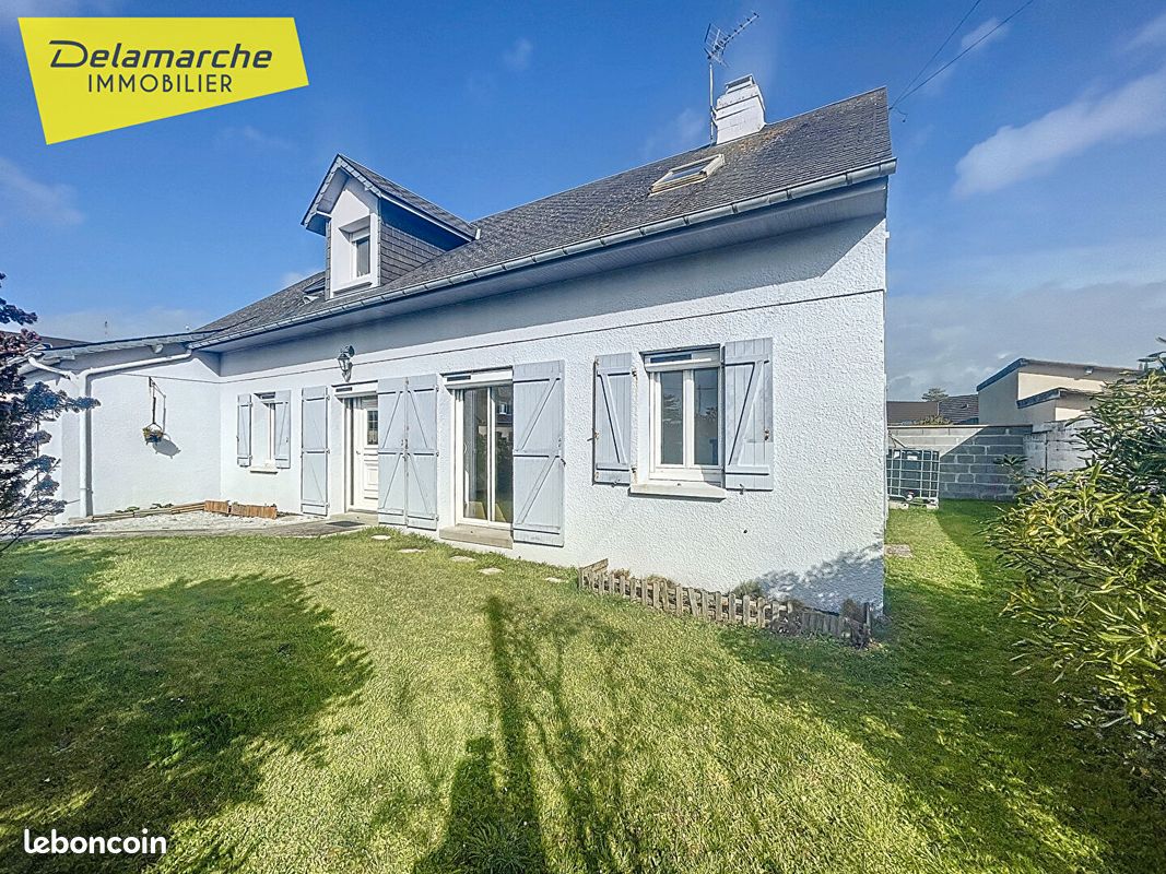 Maison 6 pièces 152 m² · à Bréhal · 152 m² · 490 000 €