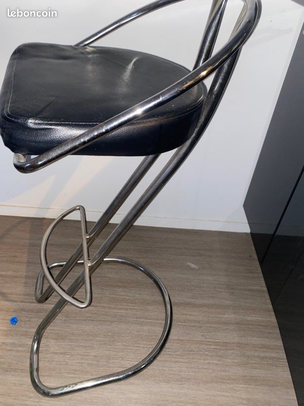 Chaise de bar (image 1)