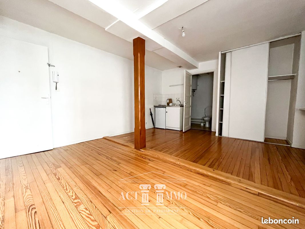 Appartement 1 pièce 25 m² · à Bourg-en-Bresse · 25 m² · 400 €/mois