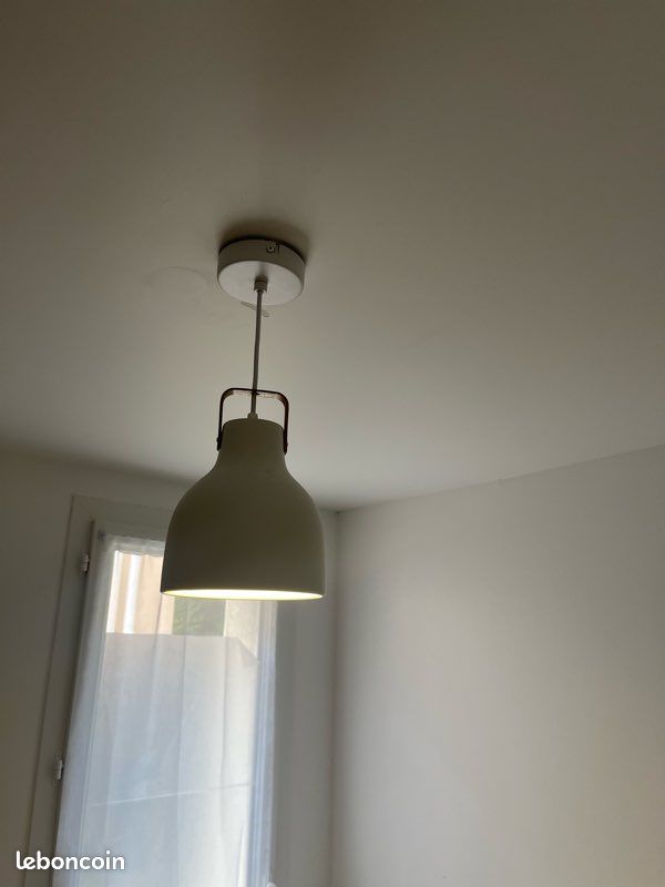 Lustre - Blanc et Bois (image 1)