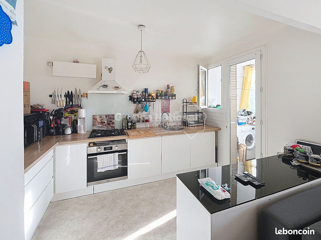 Appartement 3 pièces 55 m² · à Bollène · 55 m² · 68 500 €