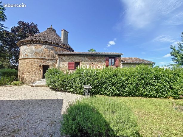 Maison 12 pièces 257 m²