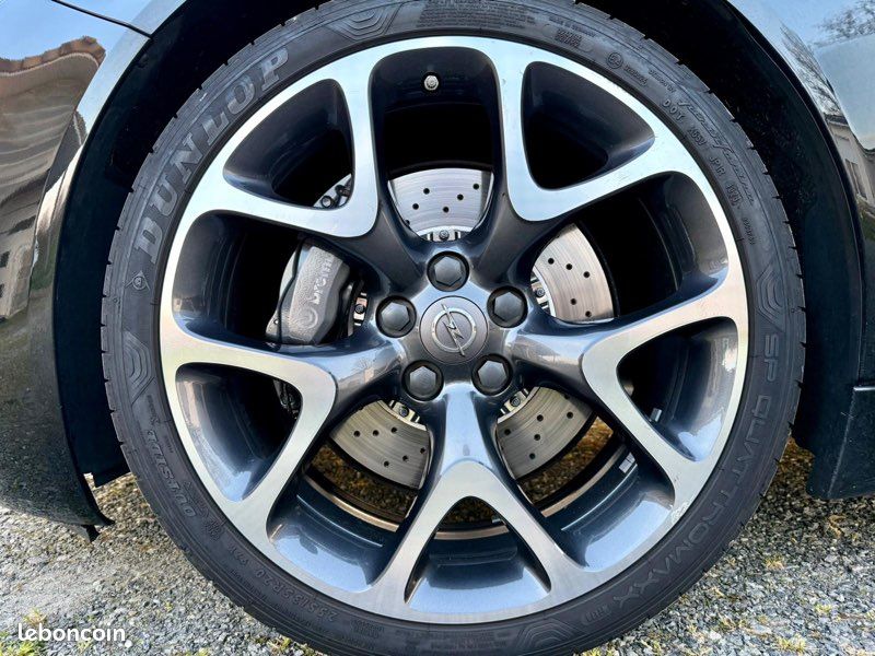 Opel Insignia OPC 2.8L V6 325ch Break 2014 Phase 2 Sports Tourer (image 15)