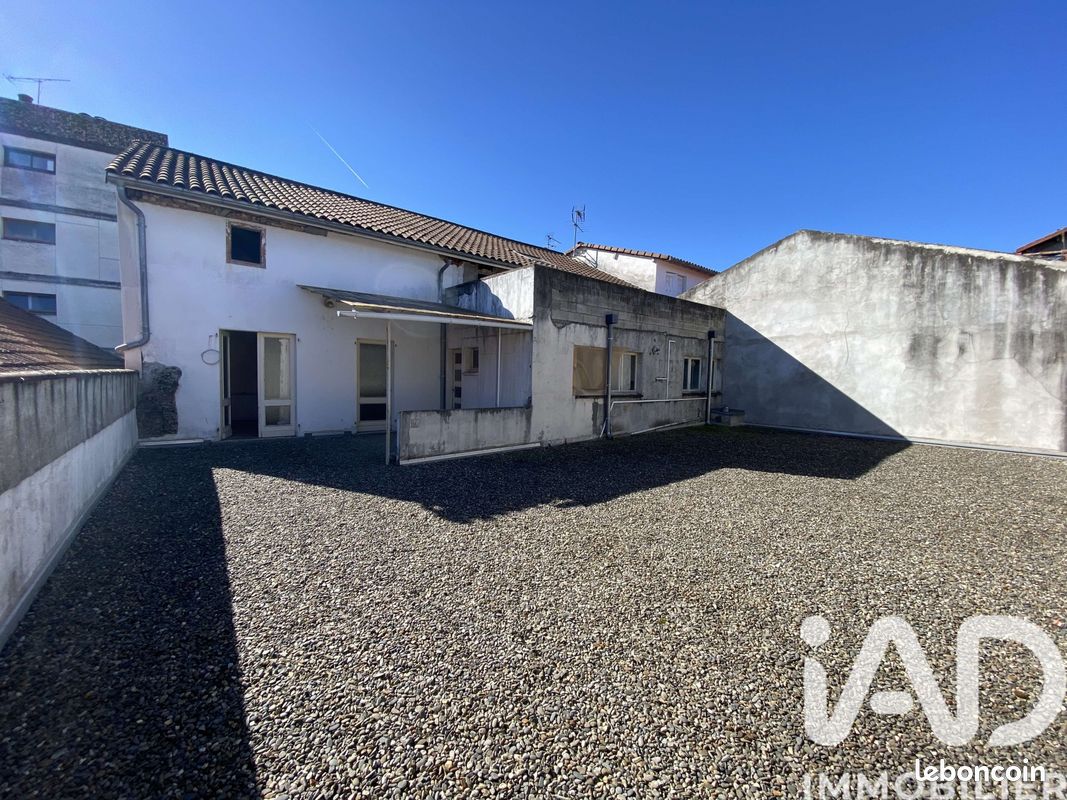 Immeuble 700 m² · à Saint-Gaudens · 700 m² · 178 000 €