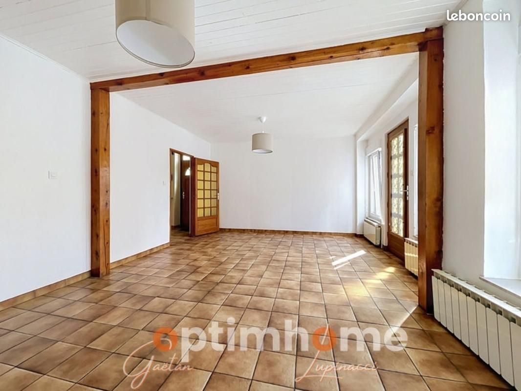 Appartement 6 pièces 168 m² · à Clouange · 168 m² · 188 000 €