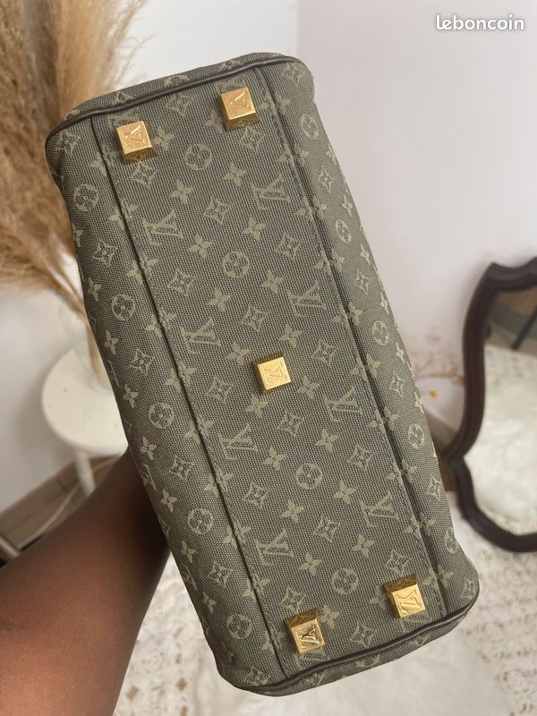 Sac Louis Vuitton Joséphine vintage en lin vert (image 4)