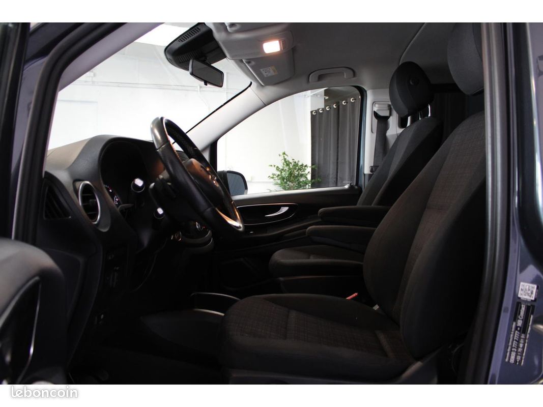 MERCEDES VITO Mixto Compact 119 CDI 7G-Tronic Plus Select 4X4 - Suivi Complet Mercedes (image 6)