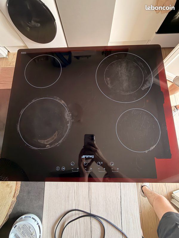 Plaque smeg induction (image 1)