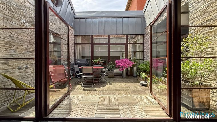 Maison 7 pièces 295 m² — 2