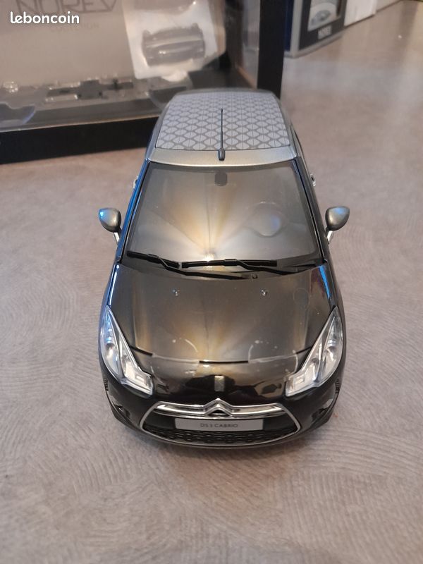 Citroën DS3 Cabriolet Norev 1:18 – Miniature Noire 2013, Collection