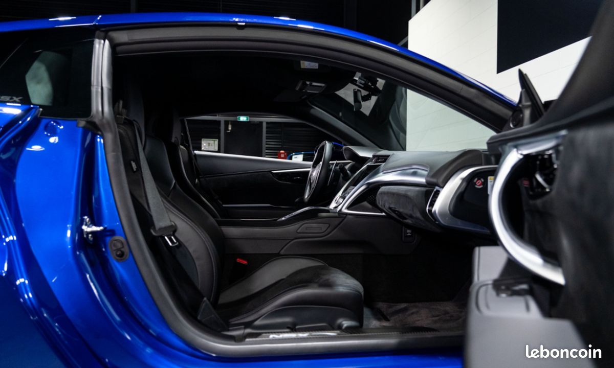 HONDA NSX V6 3.5 581 – IMMAT France / Nouvelle Bleu Pearl / Carbone / 1464E/Mois (image 13)