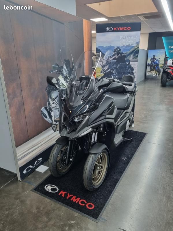 Kymco CV3 550 / 206.92/MOIS* / DSN MOTOS 40 (image 2)