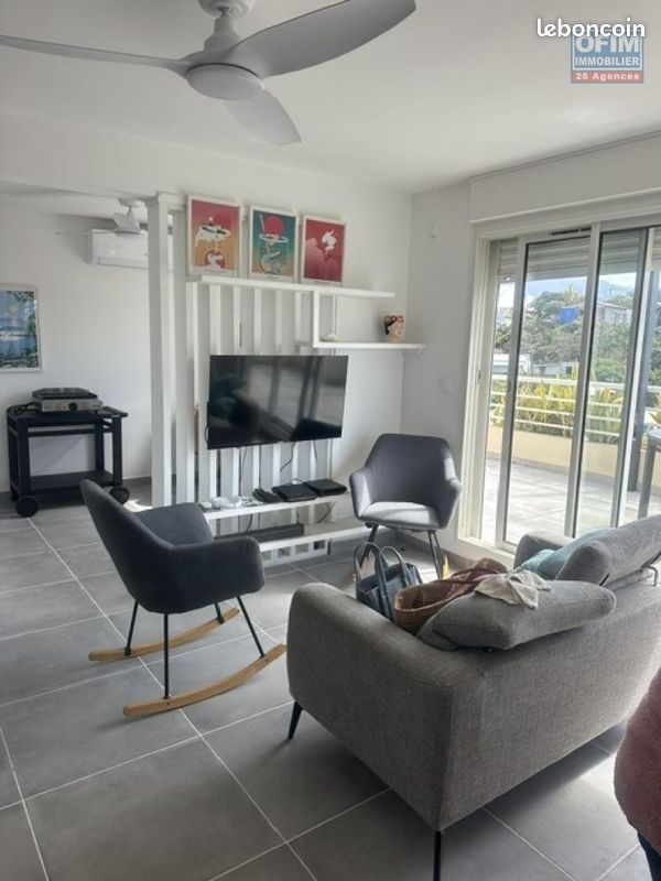 Appartement 4 pièces 82 m² · à Saint-Pierre · 82 m² · 1 800 €/mois