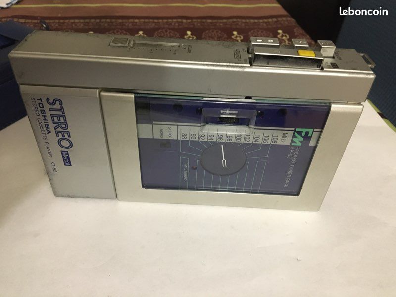 Lecteur Cassette Toshiba KT-4138 – Vintage, Vendu Pour Pièces (non Testé)