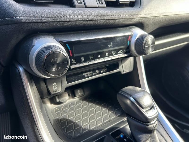 Toyota RAV4 2.5 Hybride 218ch Dynamic 2WD MY22 (image 37)