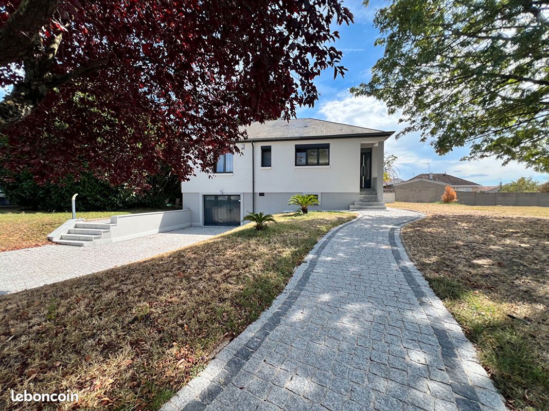 Maison 4 pièces 98 m² · à Fleury-les-Aubrais · 98 m² · 349 500 €
