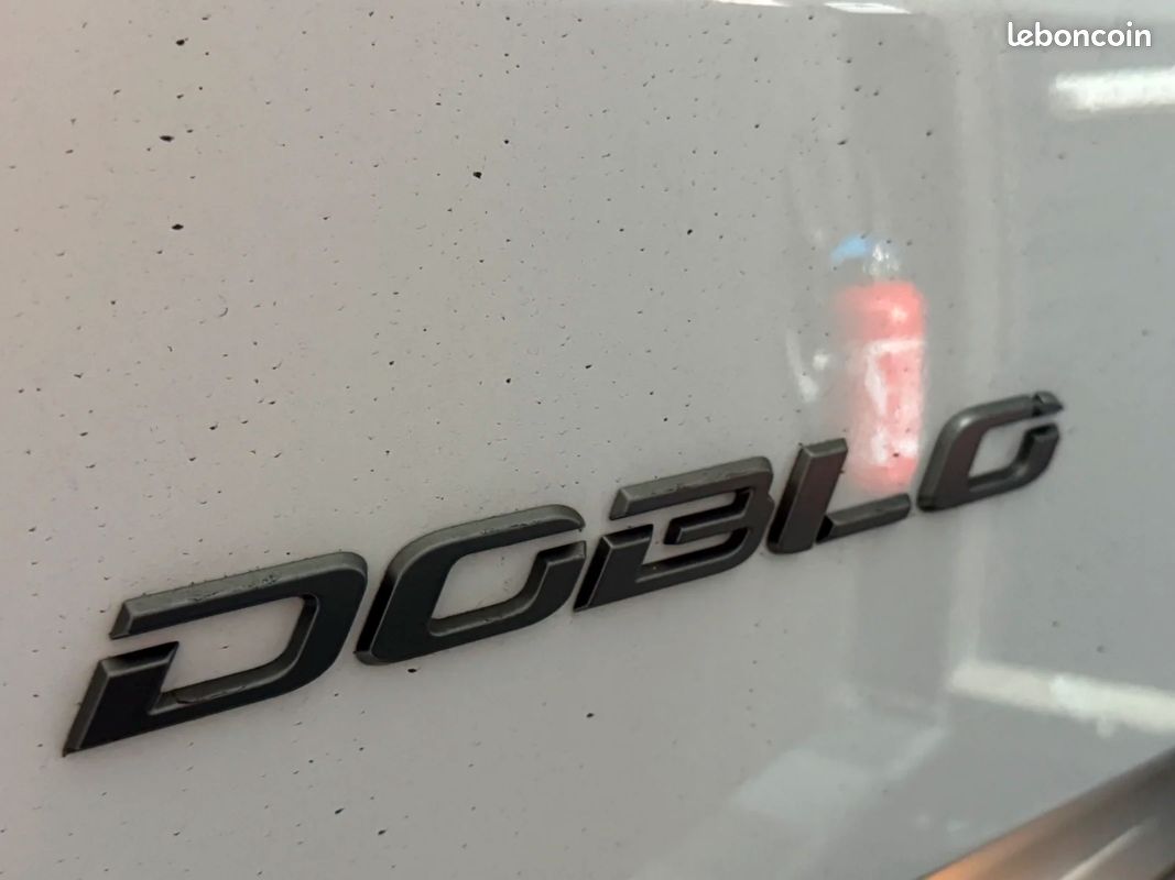 Fiat doblo fourgon m 650kg bluehdi 130 s&s eat8 (image 34)