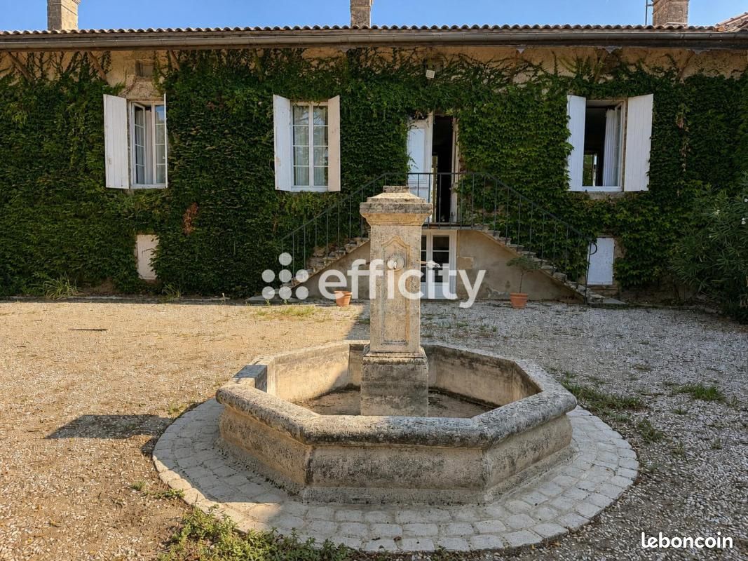 Maison 14 pièces 529 m² · à Barsac · 529 m² · 949 500 €