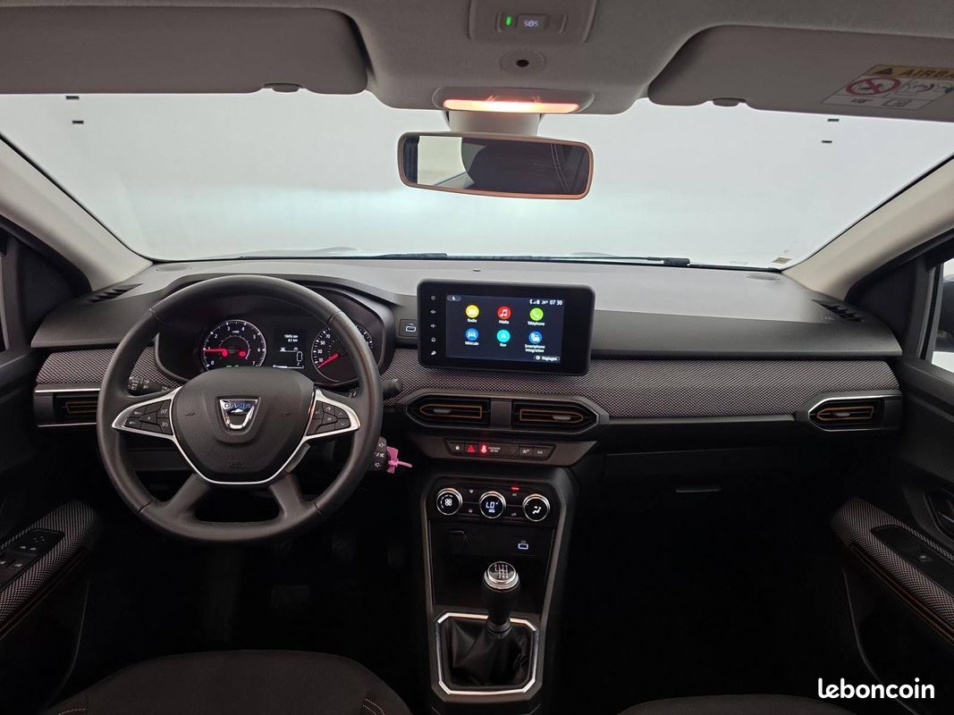 RENAULT Austral mild hybrid 160 auto Techno (image 29)