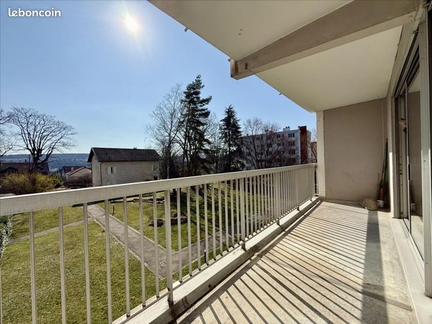 Appartement 5 pièces 102 m²
