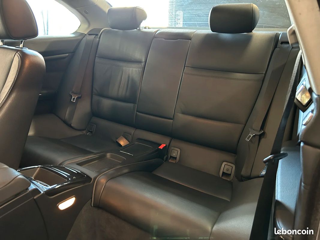 Bmw SERIE 3 E92 LUXE LCI Coupé 320d 184 cv Boîte auto / Suivi D'entretien Complet (image 12)