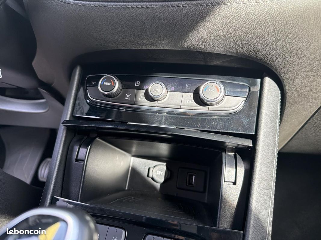 Opel Grandland X 1.2 Turbo 130ch Design Line (image 31)