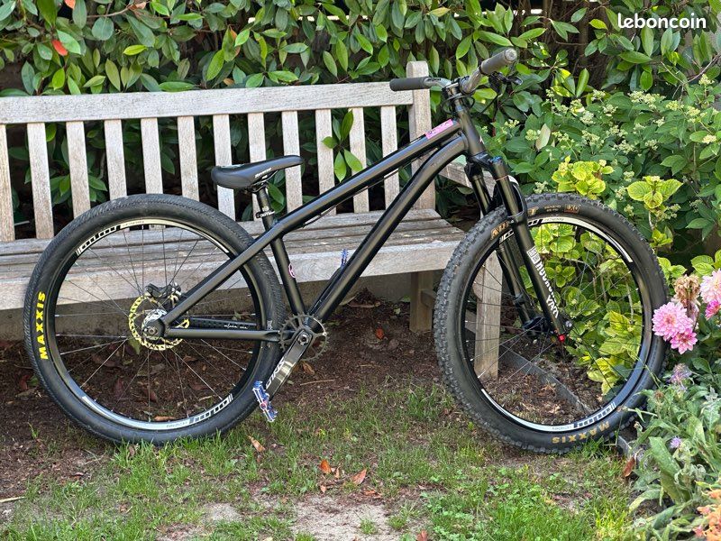 Octane one zircus 2023 (image 2)