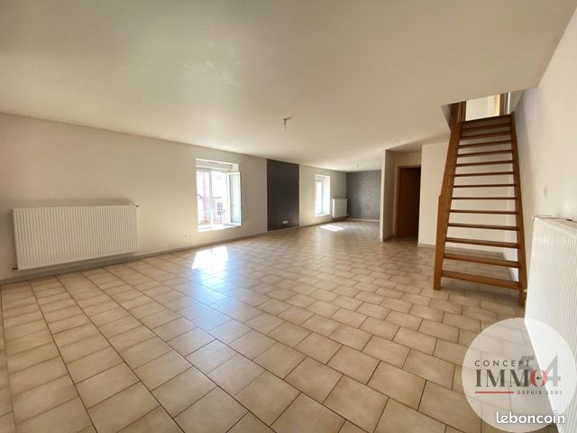 Appartement 5 pièces 117 m² · à Dommartin-lès-Toul · 117 m² · 733 €