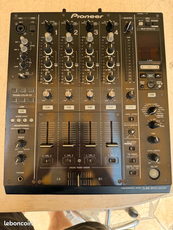 Pack Pioneer 2x CDJ-2000 Nexus + table de mixage DJM-900 Nexus (image 3)