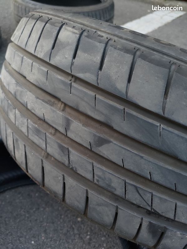 2 x Pneu 225/40 R18 92W XL (image 2)
