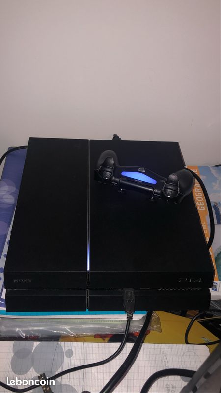 PS4 excellent état (image 3)