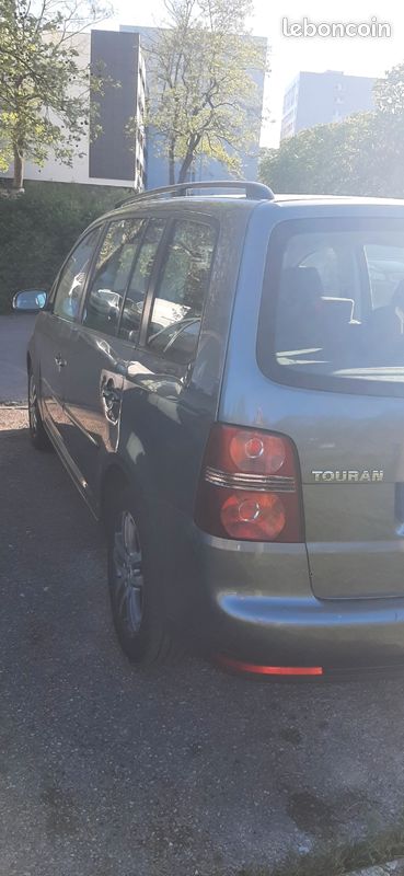 Touran 1.9 2007 (image 2)