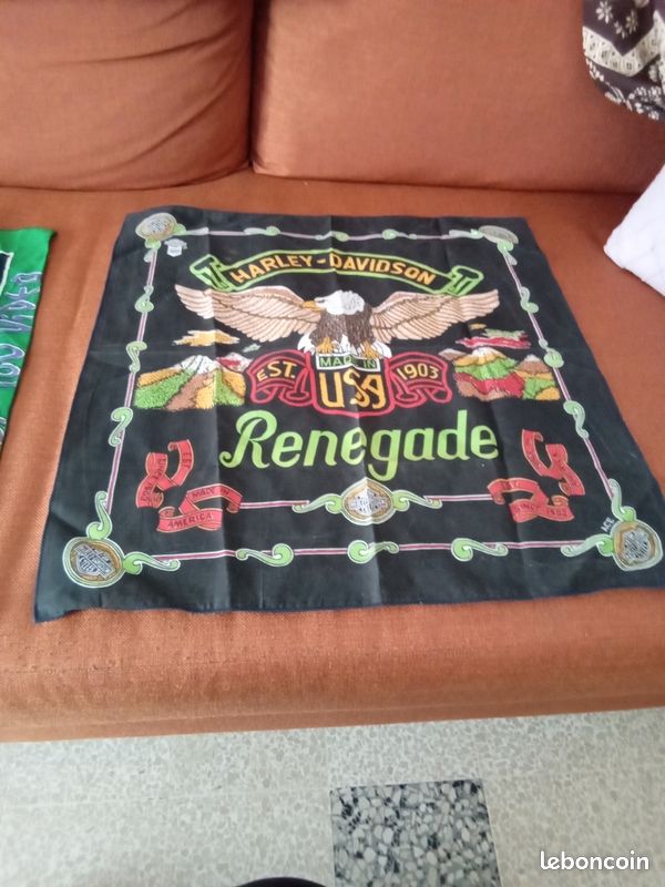 Foulard (image 1)