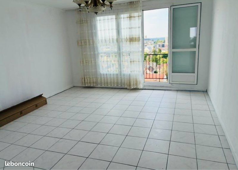 Appartement 5 pièces 90 m² · à Nevers · 90 m² · 750 €/mois