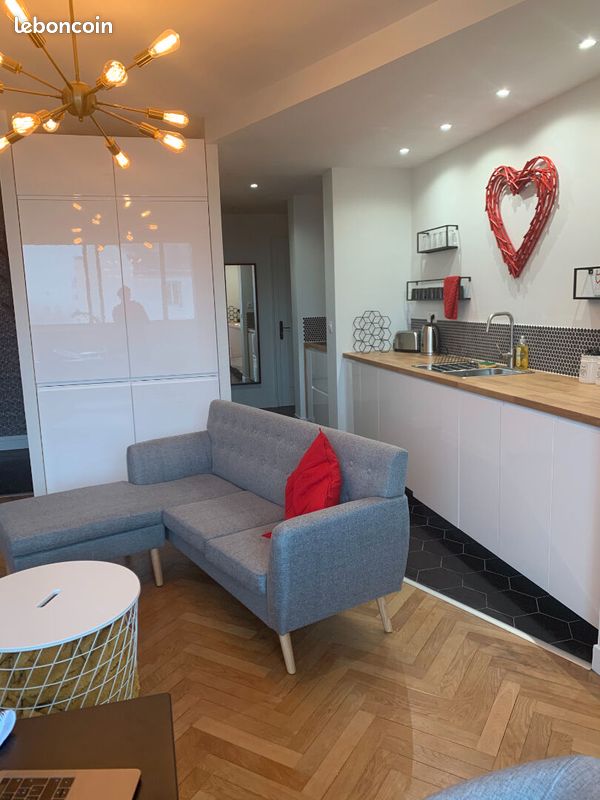 Appartement 6 pièces 94 m² · à Lyon · 94 m² · 520 €/mois