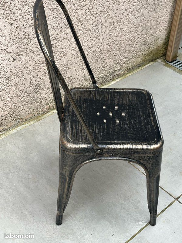 Chaise métallique style industriel (image 2)