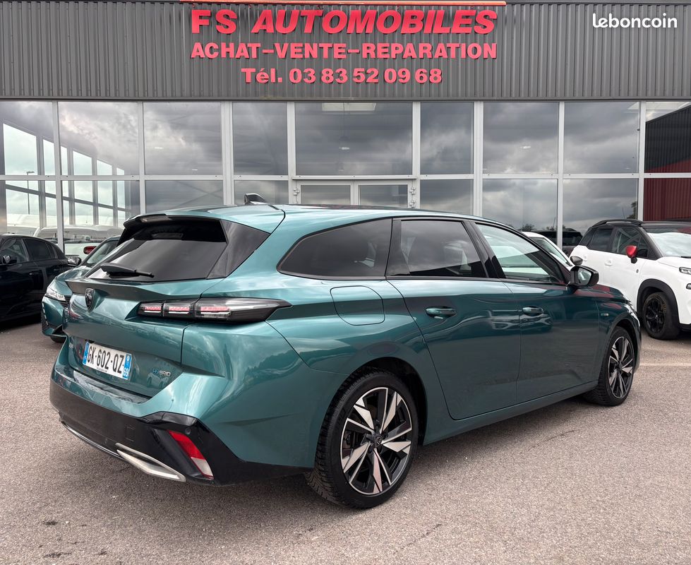 PEUGEOT 308 SW PHEV 180ch Allure e-EAT8 / Caméra / GPS / CarPlay / 2022 / 111 127kms (image 2)