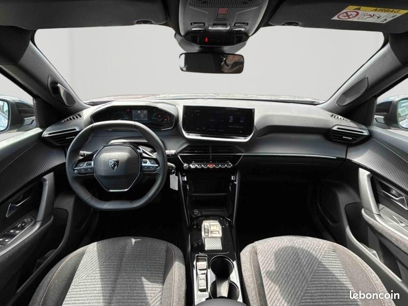 Peugeot 2008 e-2008 156ch 54 kWh Style (image 20)