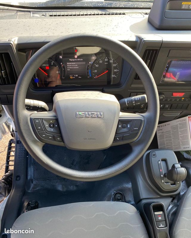 Isuzu m21 plateau 38650 ht (image 5)