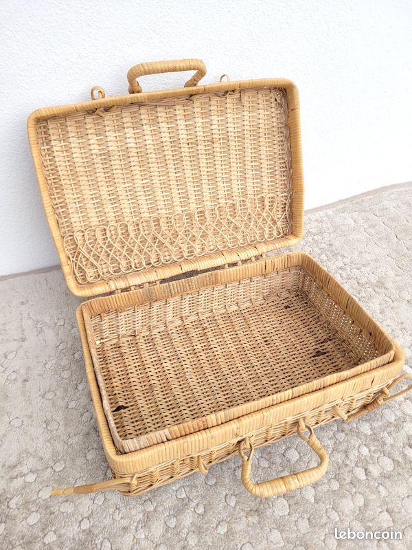 Commode rotin et bambou signée Dal Vera 4 tiroirs For Sale at Commode rotin et bambou signée Dal Vera 4 tiroirs For Sale at