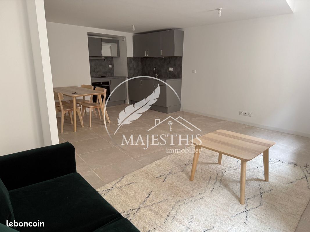 Appartement 2 pièces 53 m² · à Hyères · 53 m² · 750 €/mois