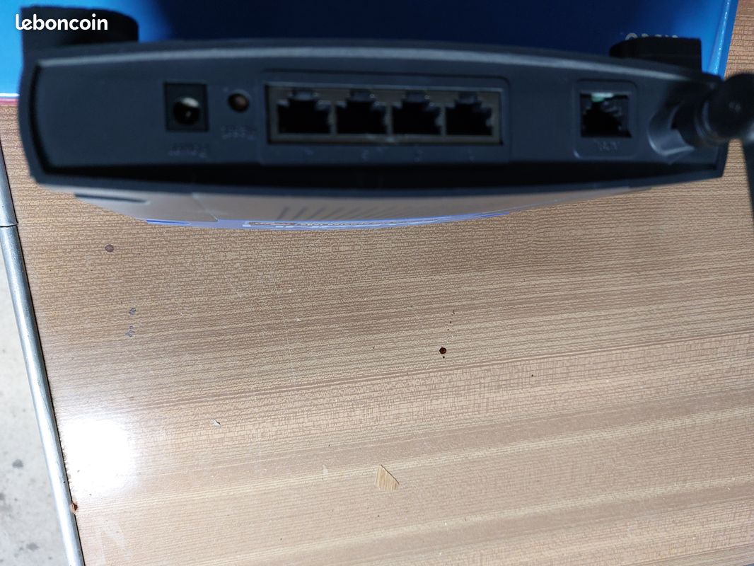 Routeur WIFI Linksys + 2 cartes réseau (image 3)