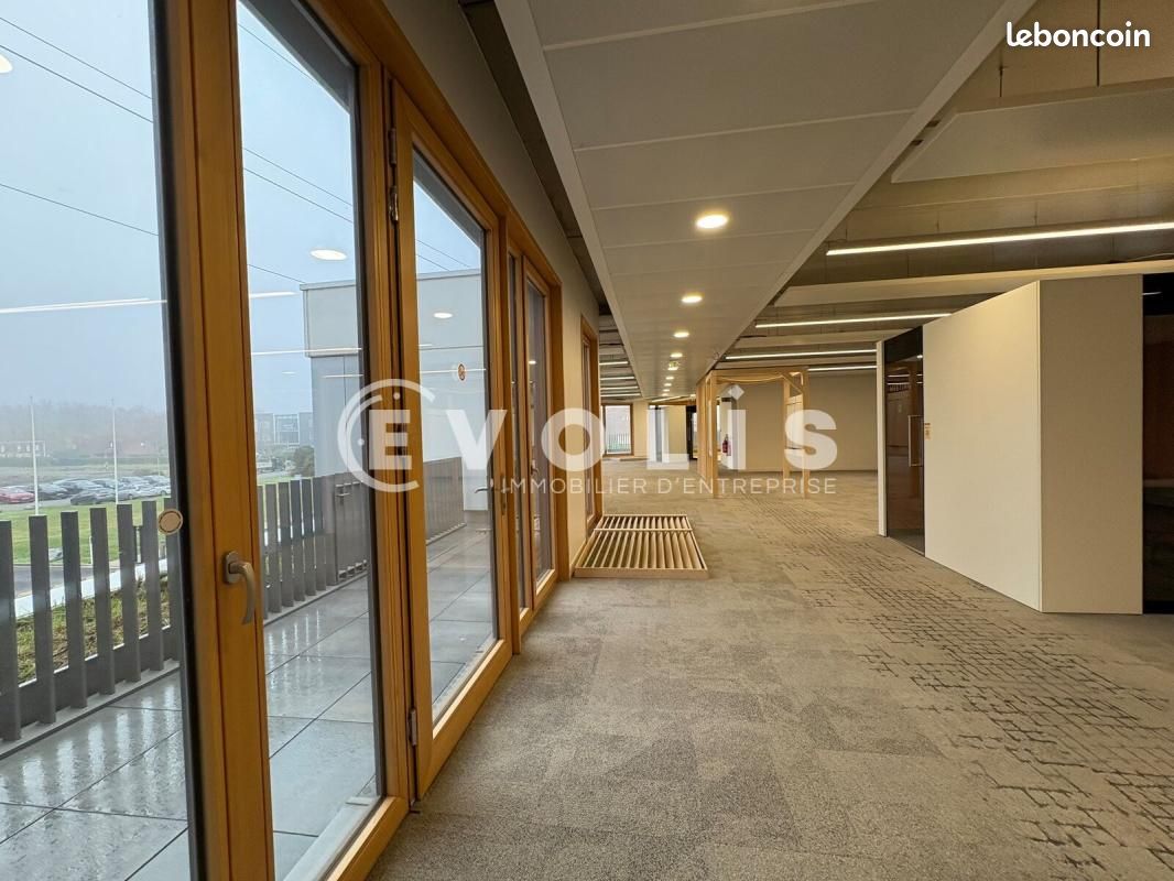Bureaux 446 m² (image 17)