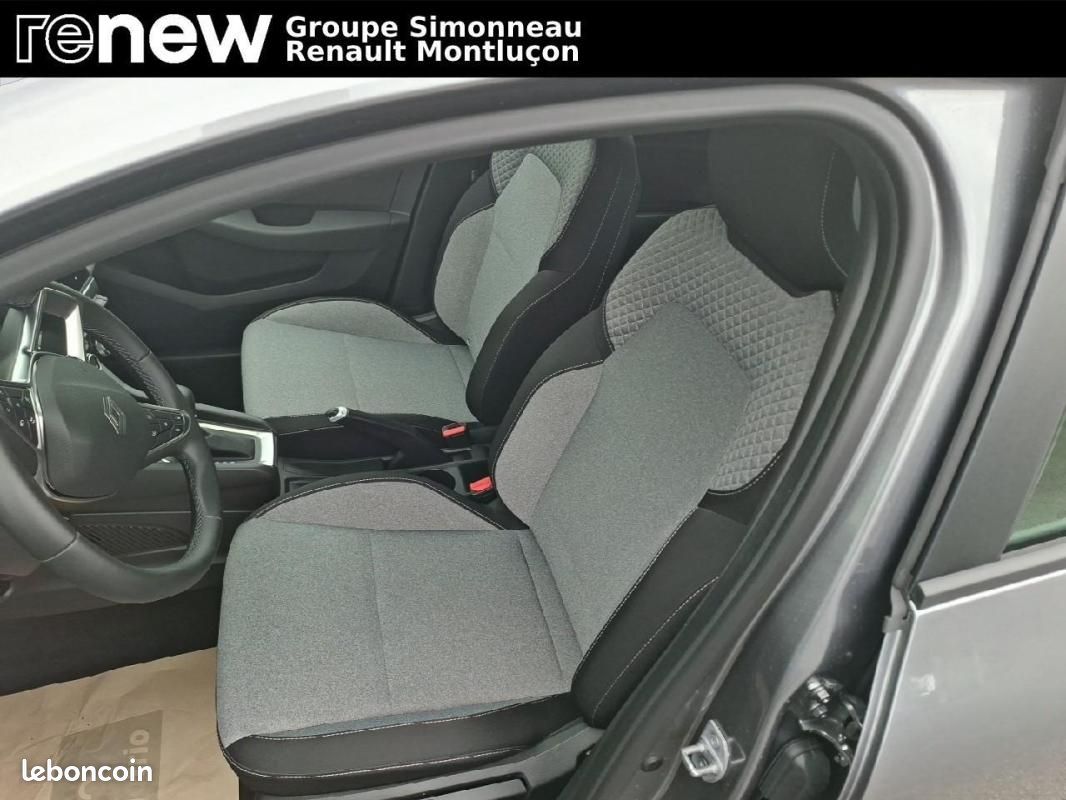 Renault Clio V E-Tech full hybrid 145 ch GSR2 Evolution (image 12)