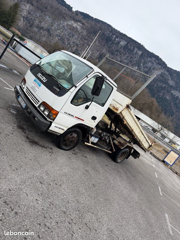 Camion isuzu (image 2)