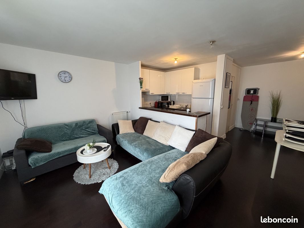 Appartement 2 pièces 46 m² · à Stains · 46 m² · 1 000 €/mois